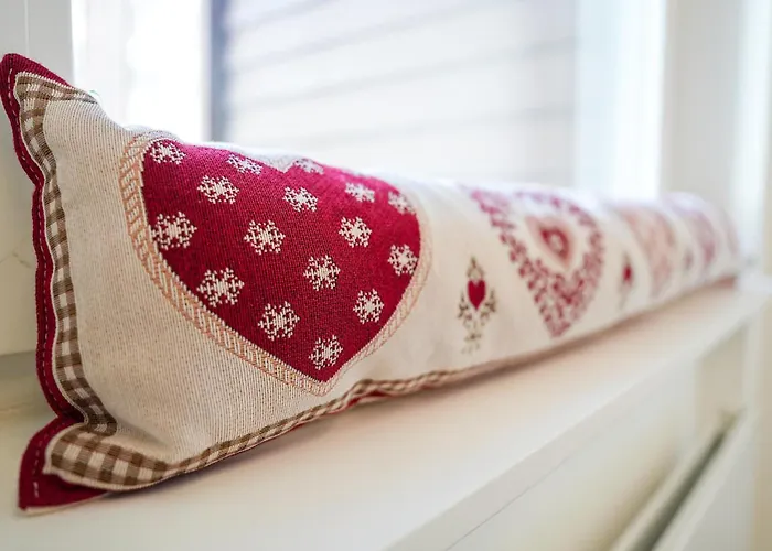 Cervinia - Ristrutturato Vicino Alle Piste Da Sci, Fino A 6 Posti Letto *