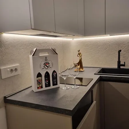 Апартаменты Cervinia - Ristrutturato Vicino Alle Piste Da Sci, Fino A 6 Posti Letto